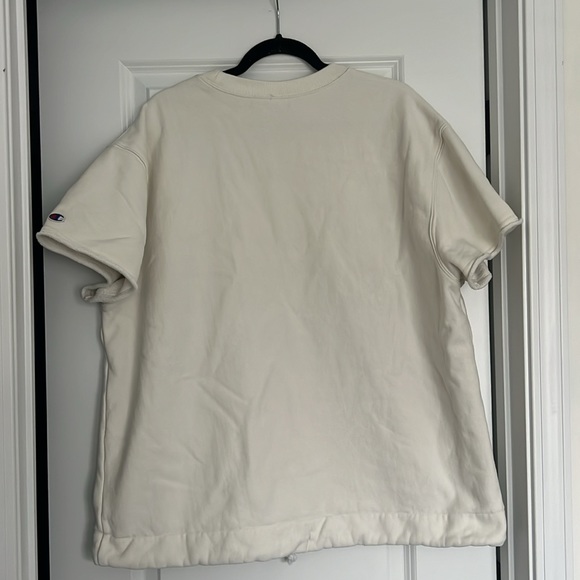 Champion Crewneck sweatshirt (short sleeve) - Picture 3 of 7